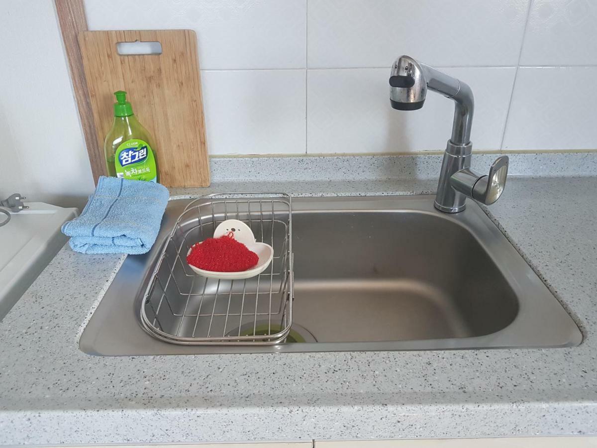Purmir Pension Seogwipo Bagian luar foto