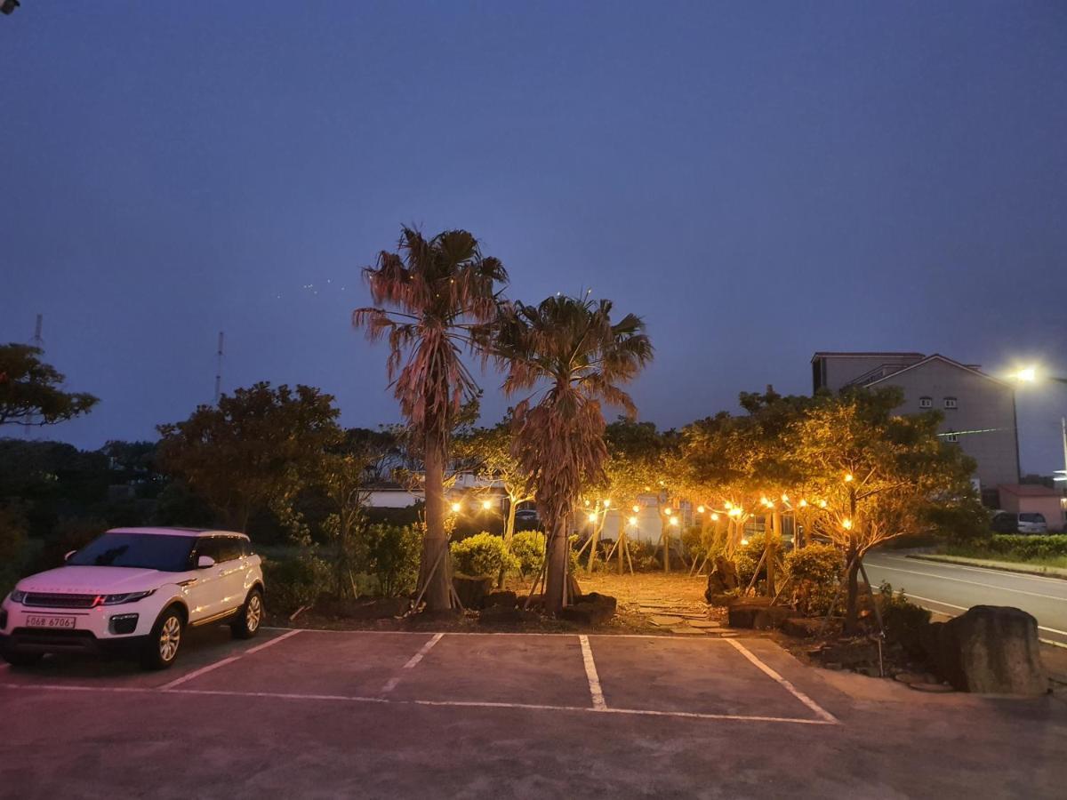 Purmir Pension Seogwipo Bagian luar foto